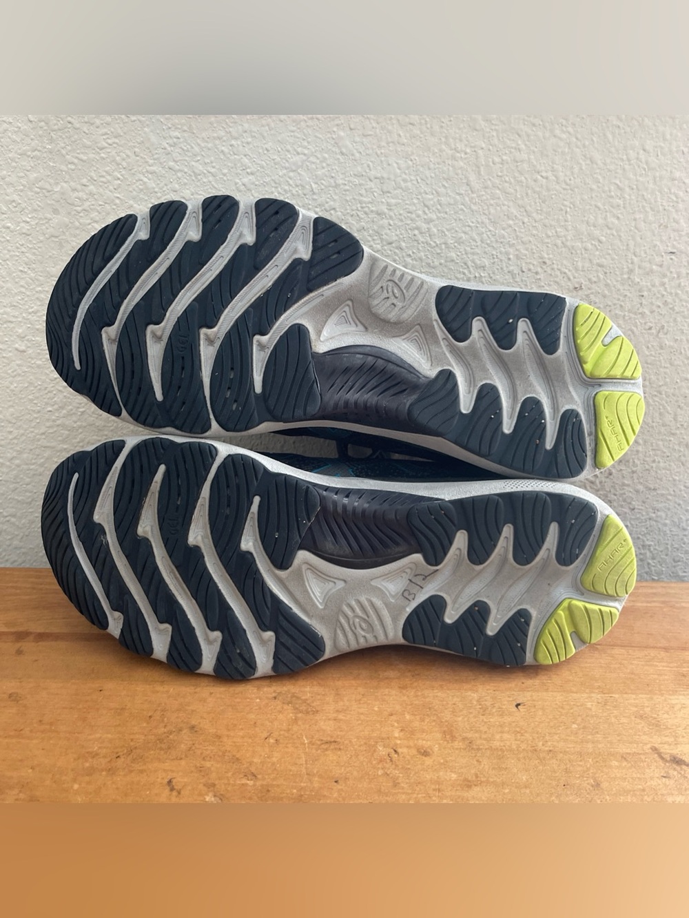 Asics Gel-Nimbus 23 Running Shoes Grey Blue Mens Size 8.5 1011B005 Sneakers - Picture 5 of 13